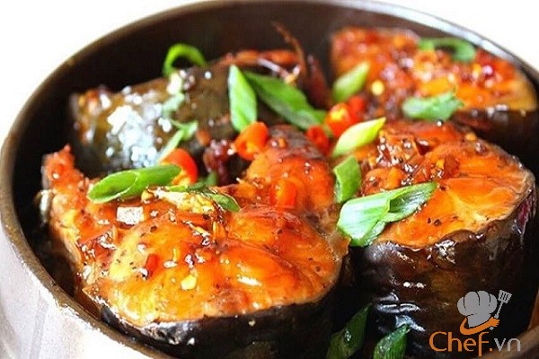 Cách nấu cá chép kho riềng và kho nghệ ngon cho bữa ăn thêm trọn vị