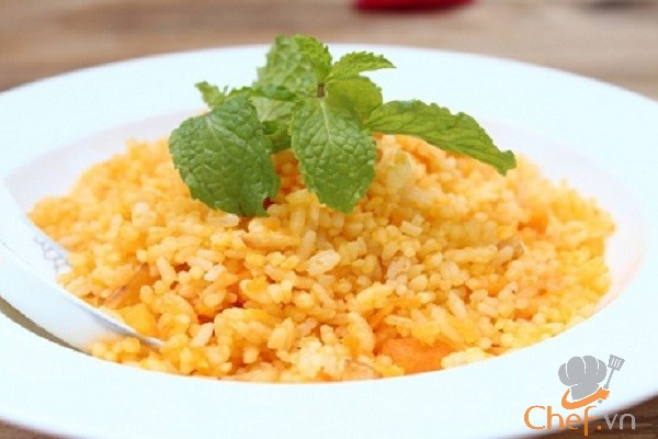 Cách làm cơm chiên trứng đơn giản nhưng ngon khó cưỡng
