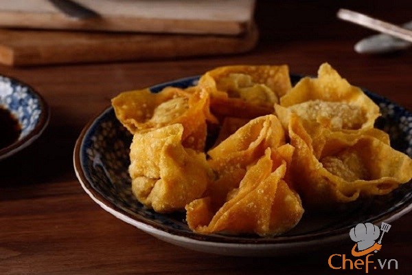 Cách làm hoành thánh chiên chay, mặn dùng được