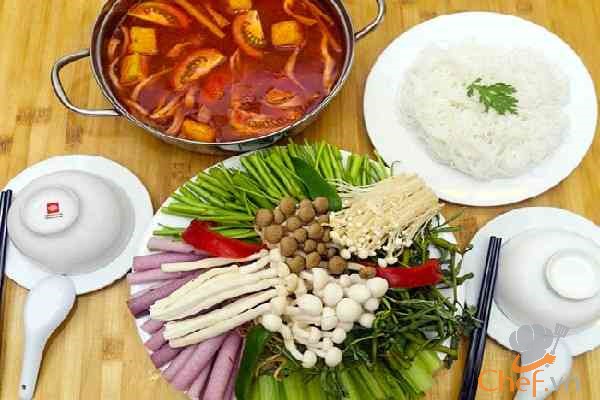 Cách nấu lẩu chay chua cay và lấu nấm chay ngon thanh đạm
