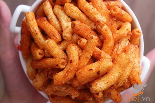 Hướng dẫn cách làm nui chiên ngon cho bữa cơm thấm vị