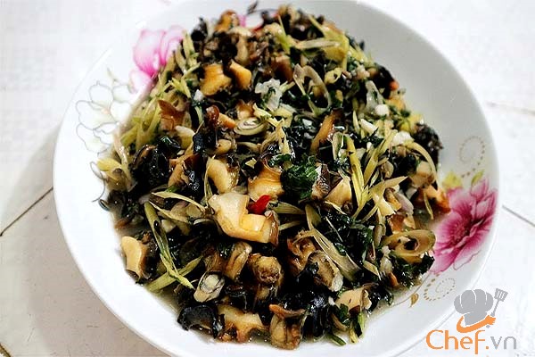Đến gần hơn với miền sông nước miền Tây với món ốc bươu xào đặc sản