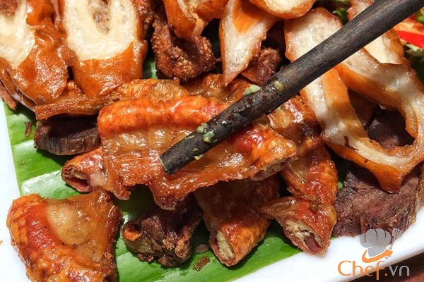 Sạch nồi cơm với cách làm ruột heo chiên giòn ngon khó cưỡng