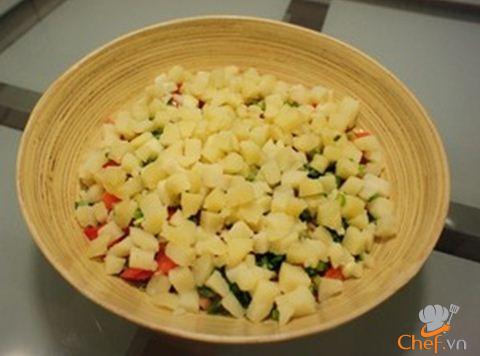 Cách làm salad Nga vị dứa tuyệt thơm