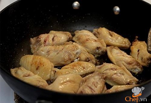 Biến tấu mới cho món cánh gà rim mặn cực hấp dẫn